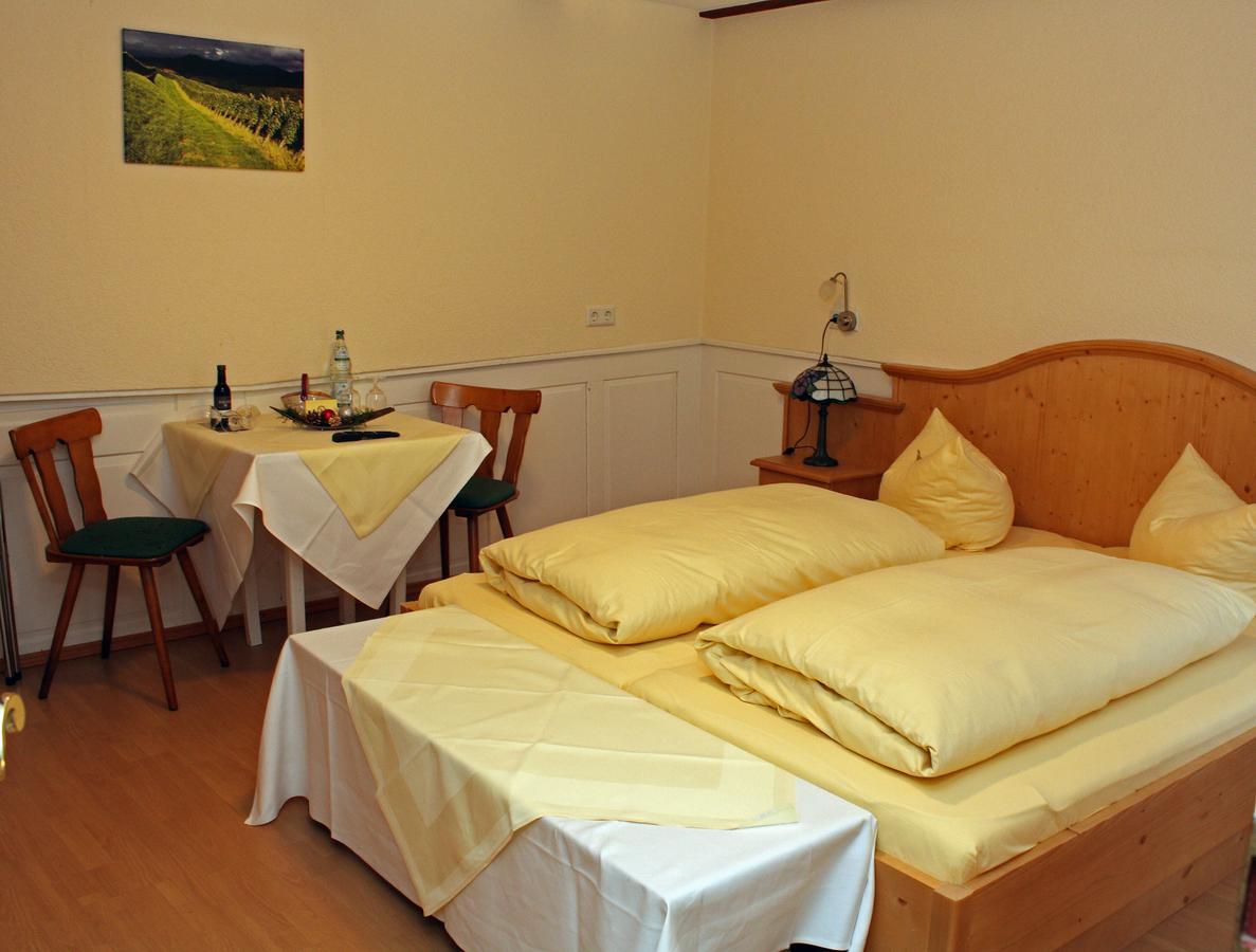 Landgasthof Rebstock Sulzburg Bagian luar foto